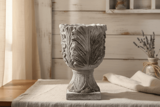 Pflanzkübel Steinguss Grau | Französischer Landhausstil – 2 Varianten {{ Shabby Chic und Landhaus Deko }} {{ www.Stein-Alt.de }}
