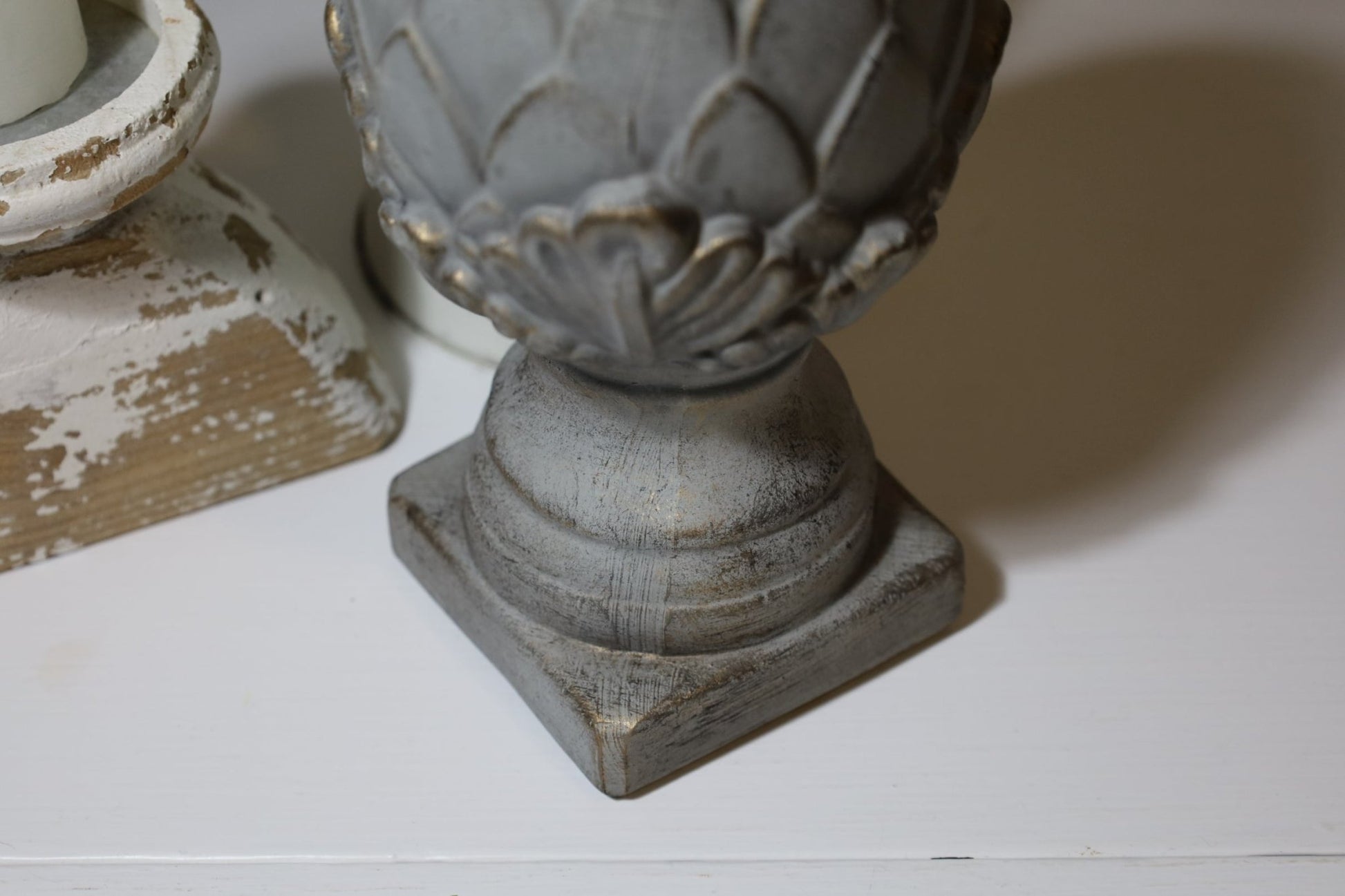 Pinienzapfen Terracotta Grau-Gold – Gartendeko Landhausstil {{ Shabby Chic und Landhaus Deko }} {{ www.Stein-Alt.de }}