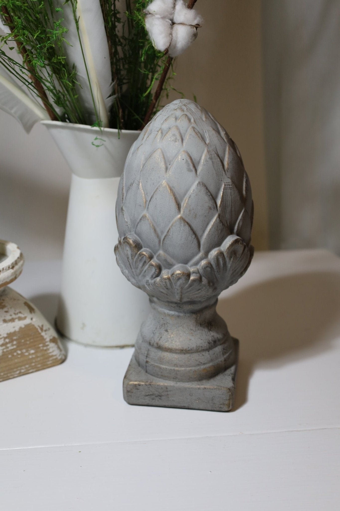 Pinienzapfen Terracotta Grau-Gold – Gartendeko Landhausstil {{ Shabby Chic und Landhaus Deko }} {{ www.Stein-Alt.de }}