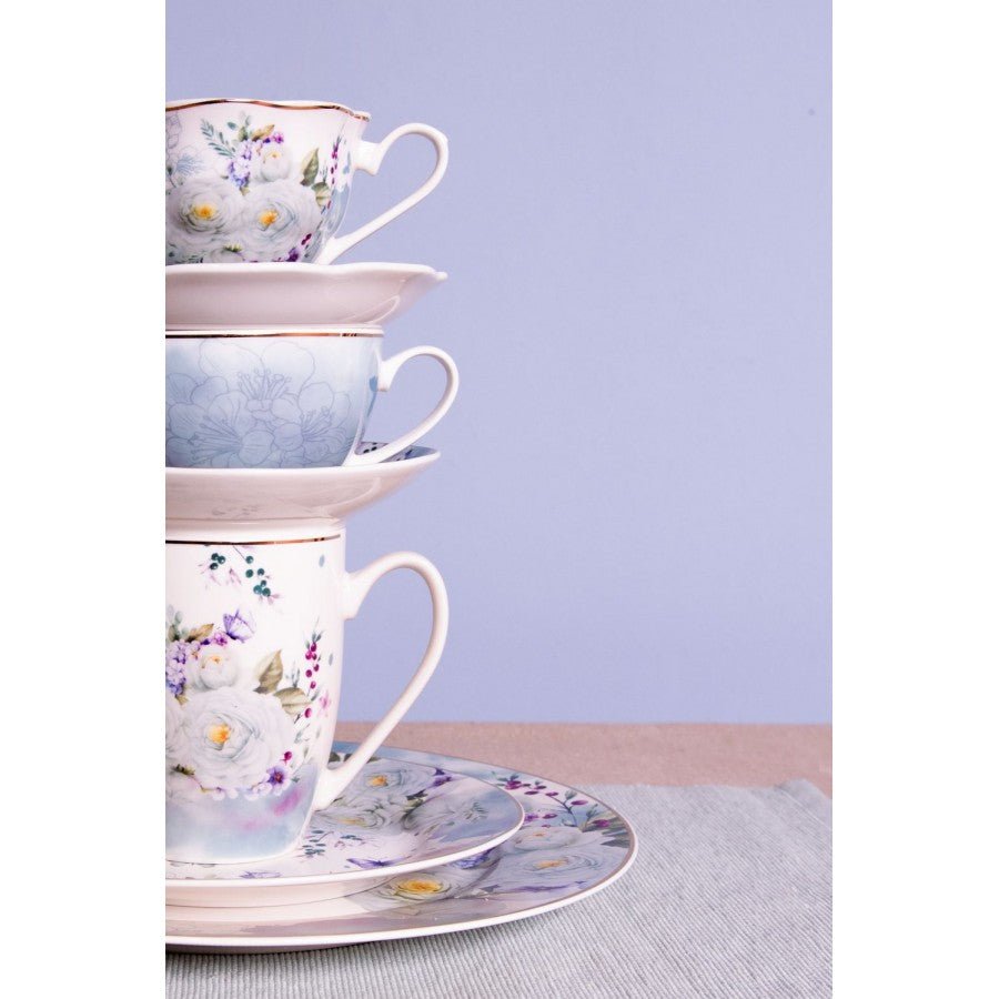 Porzellan Geschirr Blau-Weiß Blumen & Schmetterlinge – Mix & Match Landhausstil {{ Shabby Chic und Landhaus Deko }} {{ www.Stein-Alt.de }}