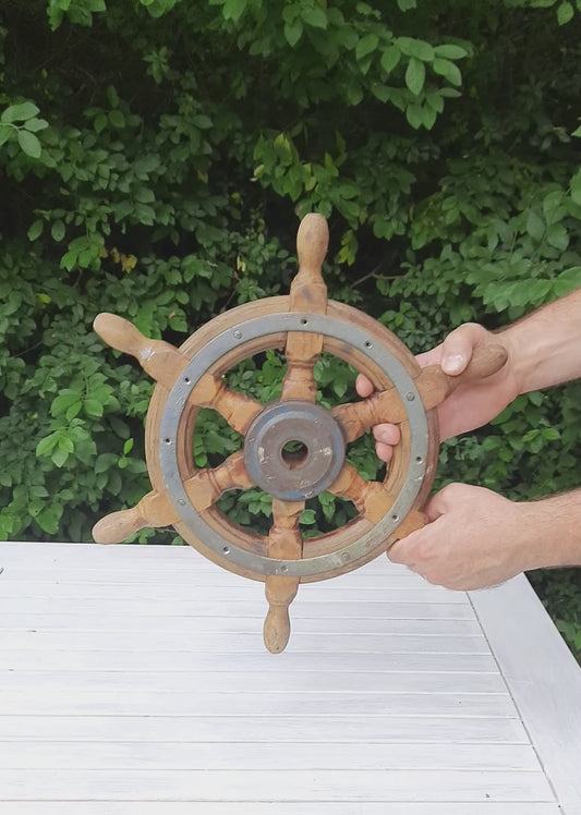 Original Schiffs-Steuerrad, nautische Vintage-Deko