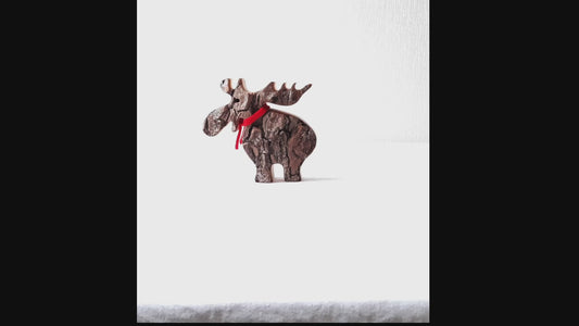 Elch Rentier Dekofigur aus Rindenholz - Winterliche Weihnachtsdeko im Landhausstil