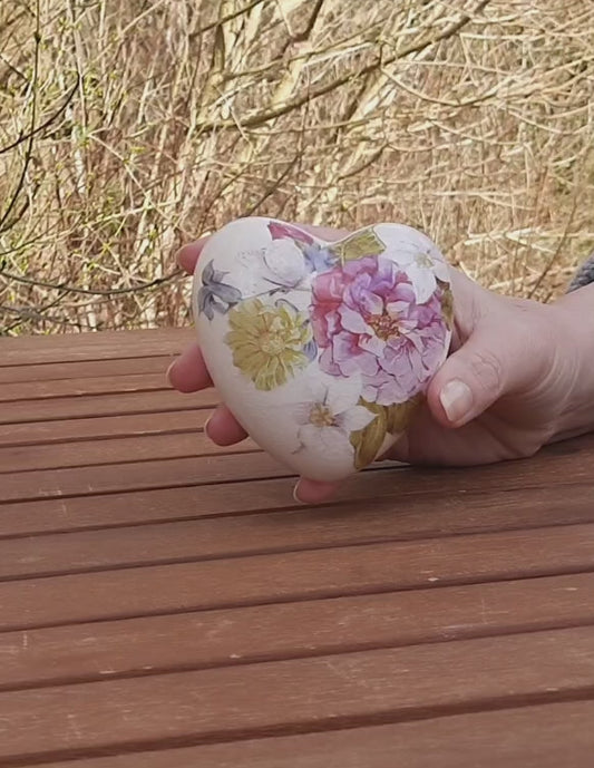 Keramik Herz mit Pfingstrosen - Vintage Deko Rosa Shabby Chic