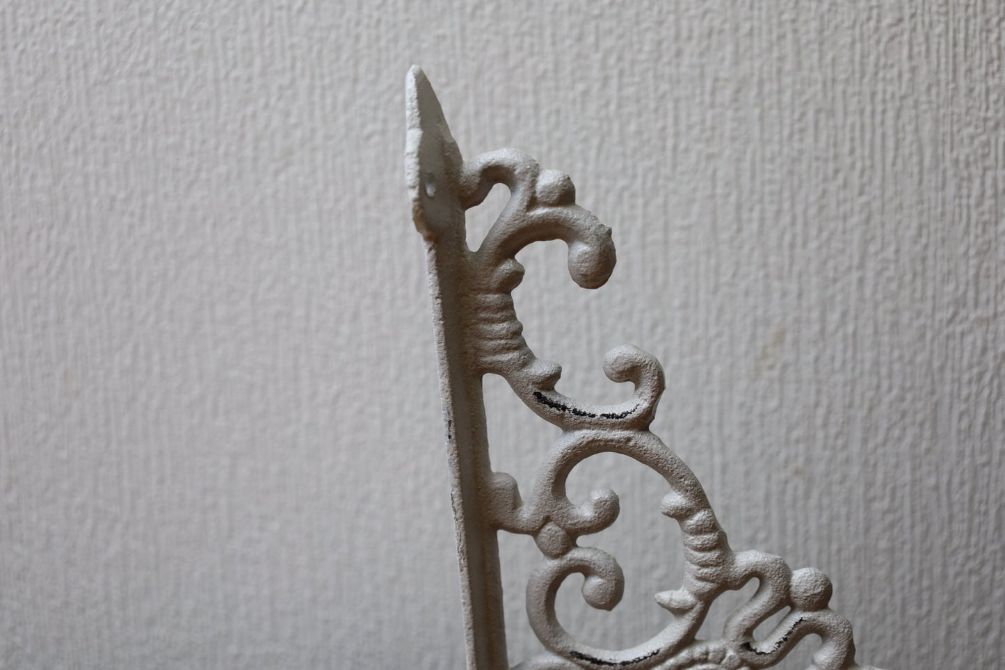 Regalkonsole Eisen Weiß – Wandhalterung Landhausstil {{ Shabby Chic und Landhaus Deko }} {{ www.Stein-Alt.de }}