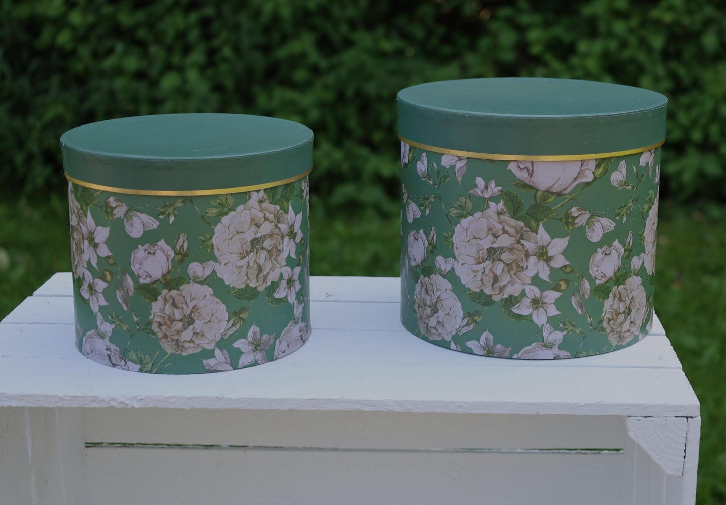 Runde Aufbewahrungsschachteln mit Blumenmuster Grün - 3er Set Pappschachteln {{ Shabby Chic und Landhaus Deko }} {{ www.Stein-Alt.de }}