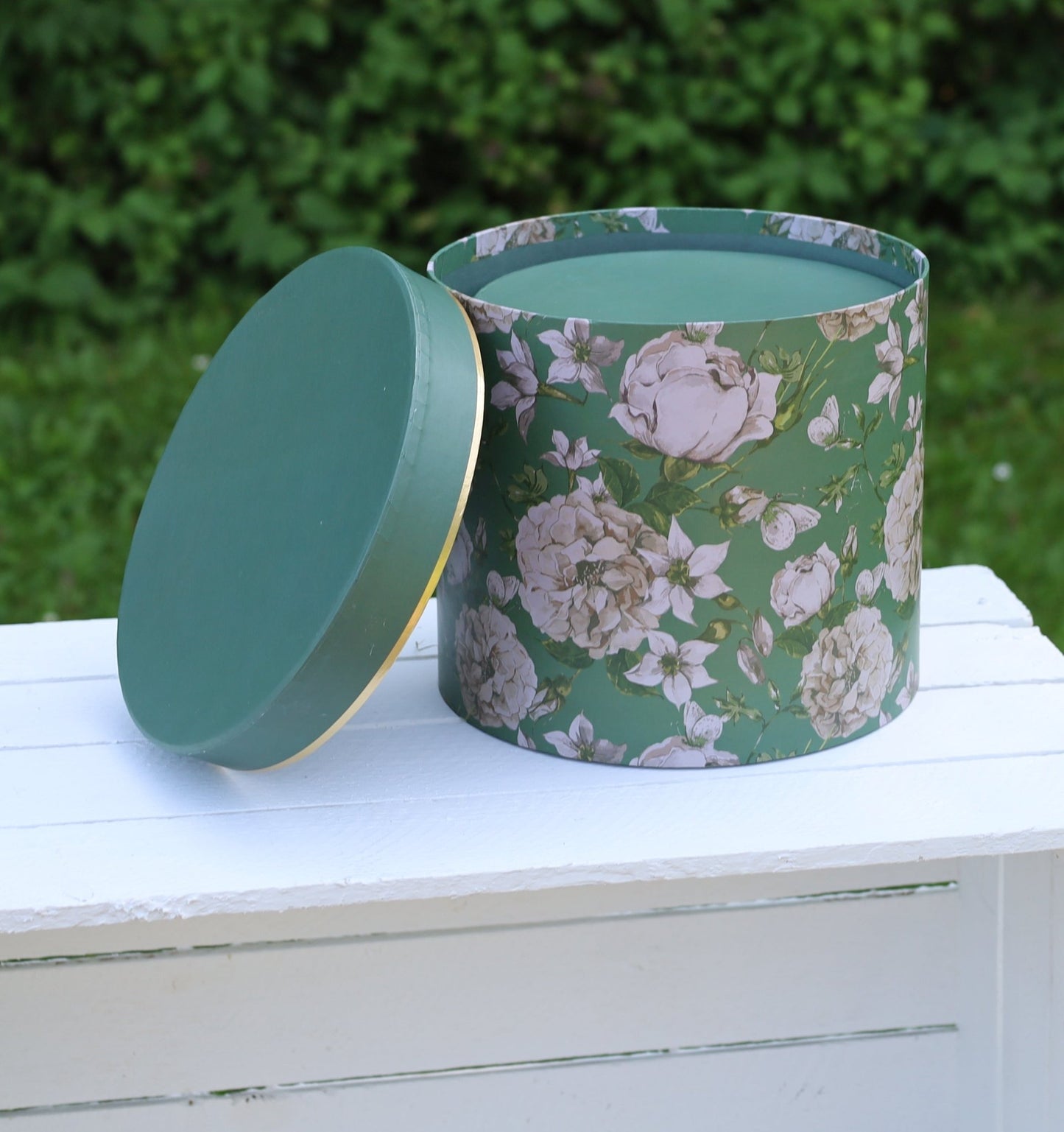 Runde Aufbewahrungsschachteln mit Blumenmuster Grün - 3er Set Pappschachteln {{ Shabby Chic und Landhaus Deko }} {{ www.Stein-Alt.de }}