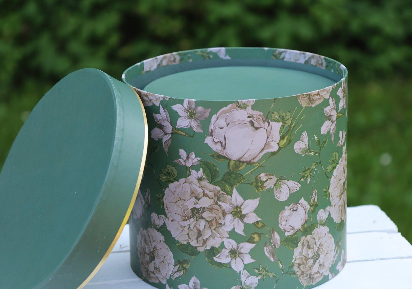 Runde Aufbewahrungsschachteln mit Blumenmuster Grün - 3er Set Pappschachteln {{ Shabby Chic und Landhaus Deko }} {{ www.Stein-Alt.de }}