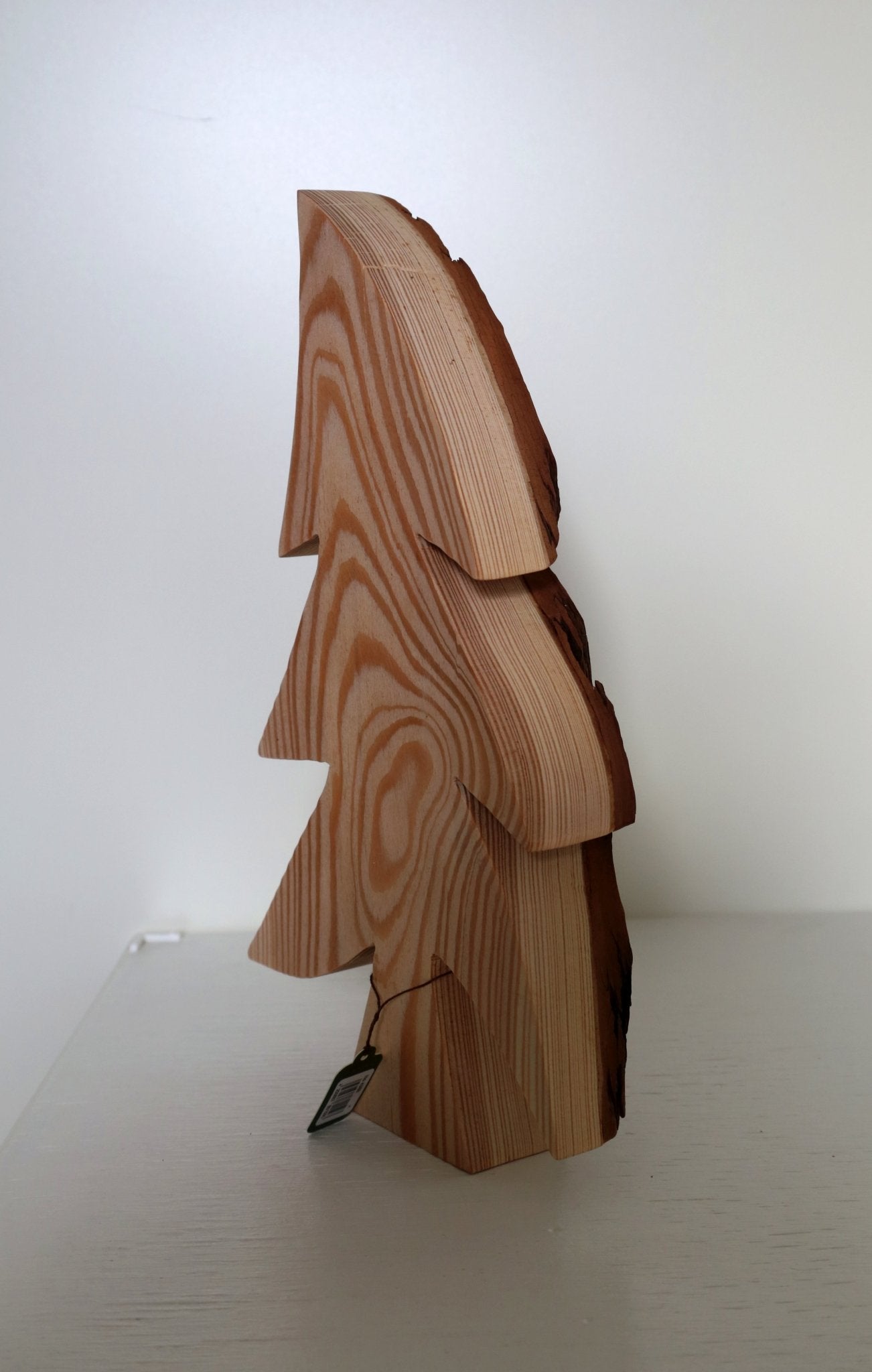 Rustikaler Tannenbaum aus Rindenholz - Handgefertigt im Landhausstil {{ Shabby Chic und Landhaus Deko }} {{ www.Stein-Alt.de }}