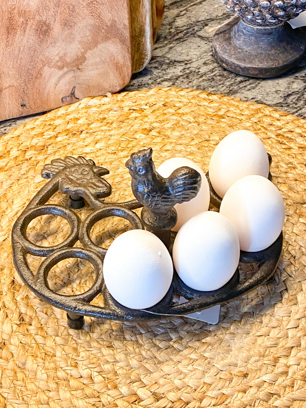 Eierhalter Hahn aus Gusseisen - Dekorativer Eierständer im Landhausstil