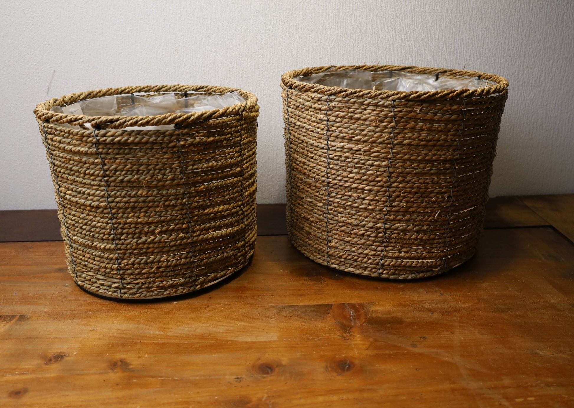 Seegras Übertopf Braun Natur - Boho Landhaus Blumentopf Innen {{ Shabby Chic und Landhaus Deko }} {{ www.Stein-Alt.de }}