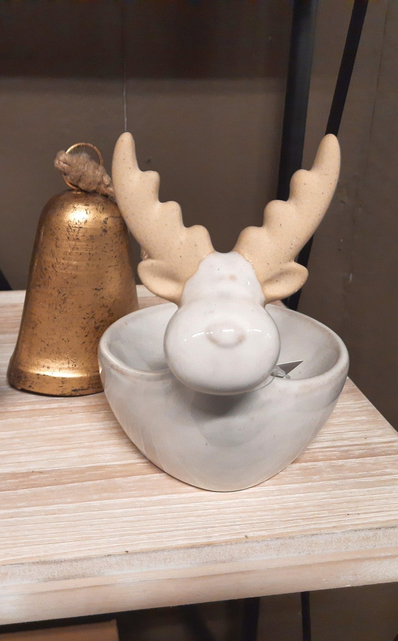 Servierschale Elch aus Porzellan - Weihnachtsdeko im Landhausstil {{ Shabby Chic und Landhaus Deko }} {{ www.Stein-Alt.de }}