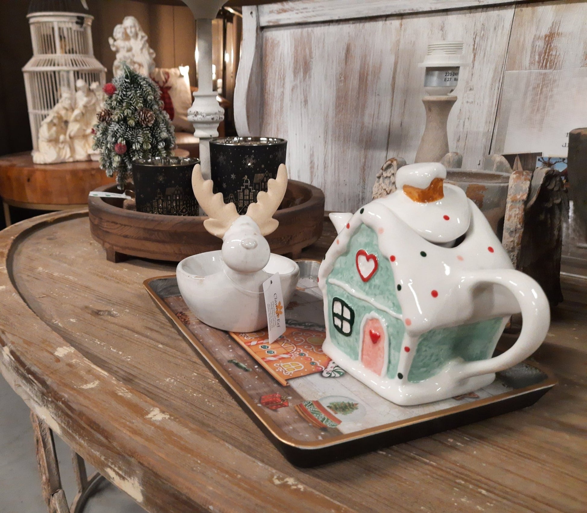 Servierschale Elch aus Porzellan - Weihnachtsdeko im Landhausstil {{ Shabby Chic und Landhaus Deko }} {{ www.Stein-Alt.de }}