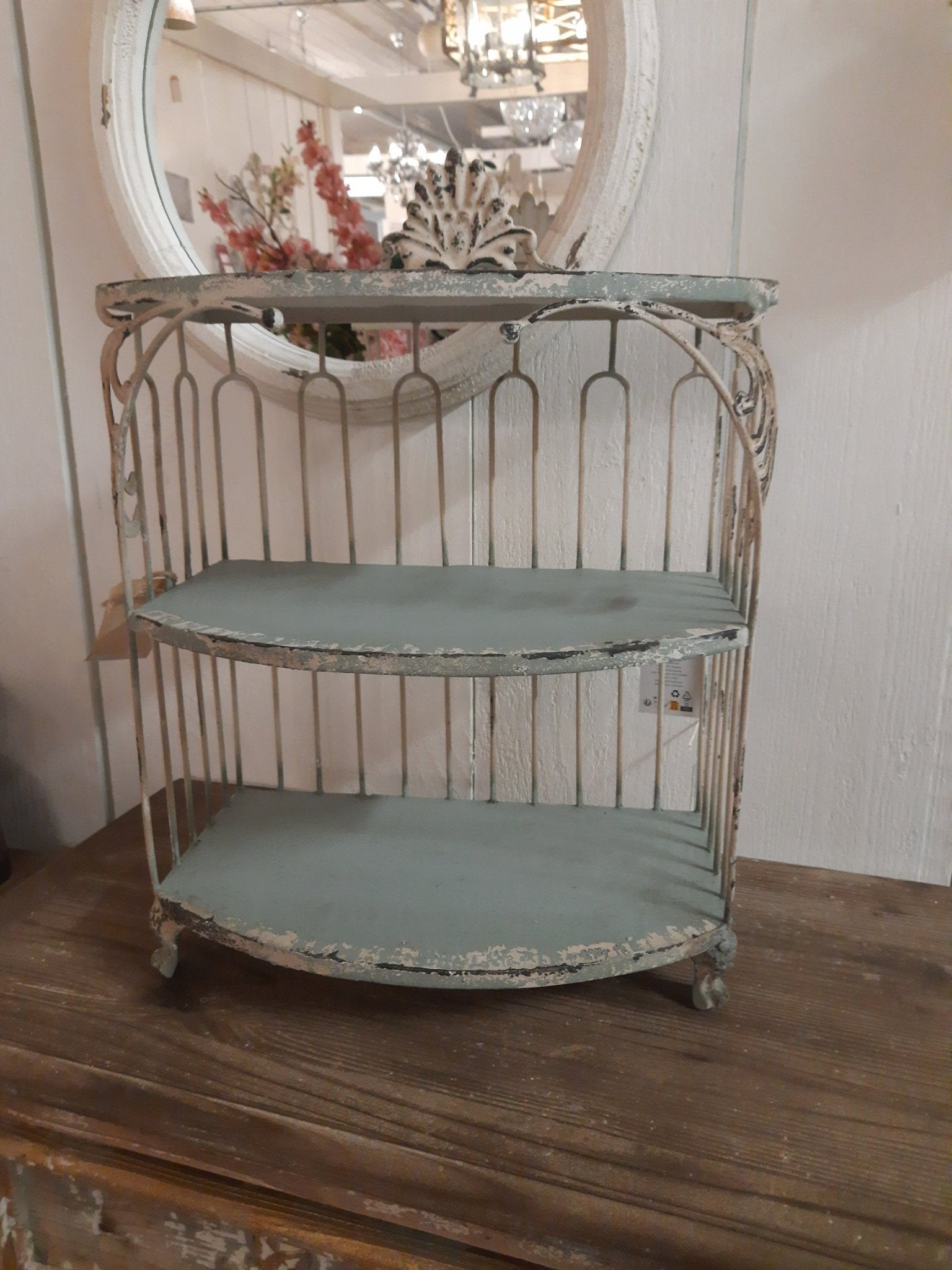 Shabby Chic Metallregal Grün-Beige 38x23x55cm - Vintage Wandregal Landhaus {{ Shabby Chic und Landhaus Deko }} {{ www.Stein-Alt.de }}