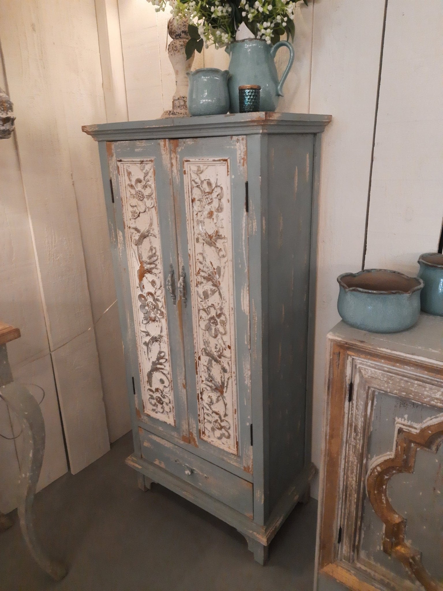 Shabby Chic Schrank Blau-Grün - Vertiko Brocante Landhausstil Holz | Clayre & Eef {{ Shabby Chic und Landhaus Deko }} {{ www.Stein-Alt.de }}
