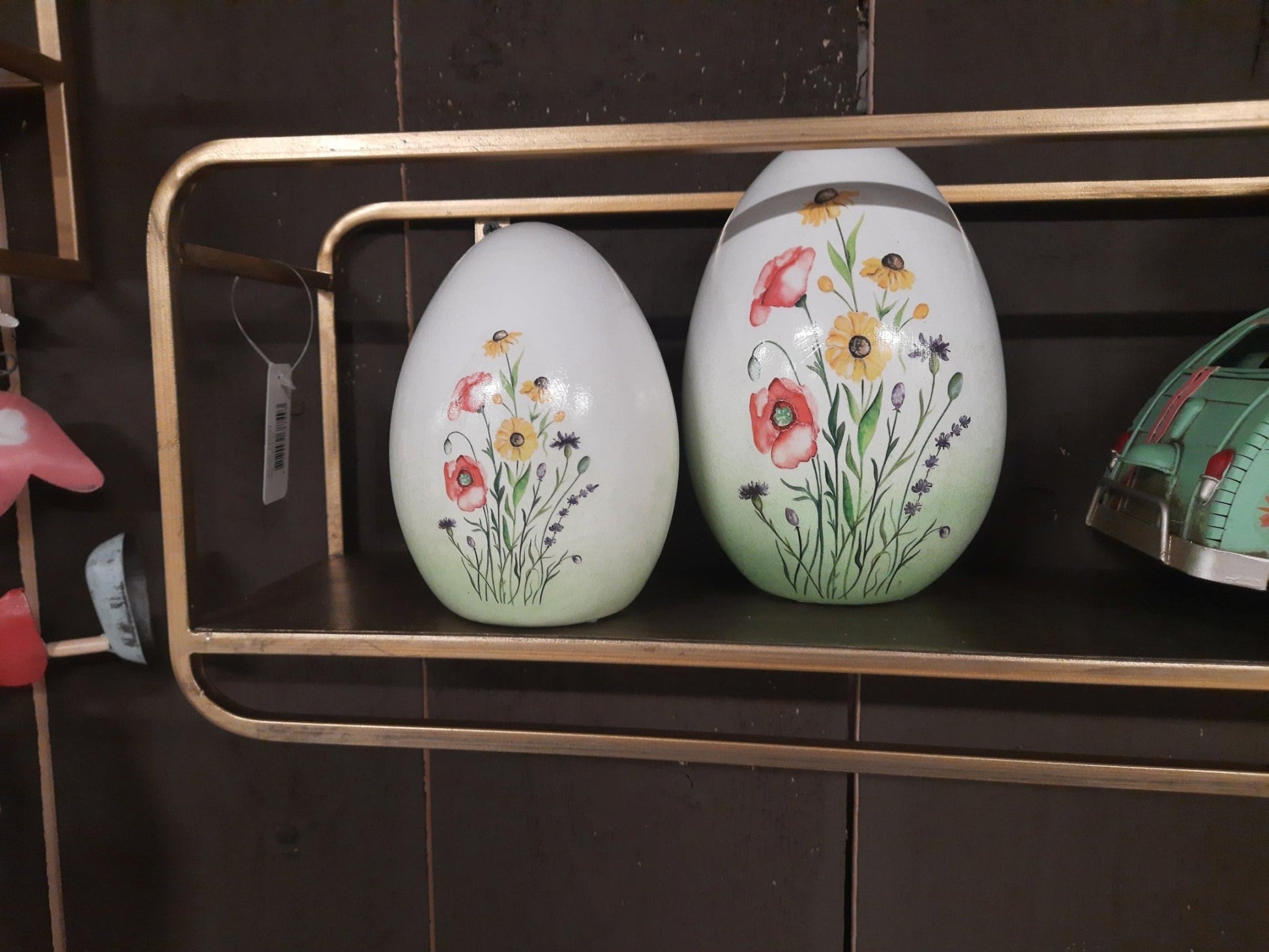Terrakotta Ei mit Blumenmotiv - Frühlingsdeko Landhausstil, Ostern {{ Shabby Chic und Landhaus Deko }} {{ www.Stein-Alt.de }}