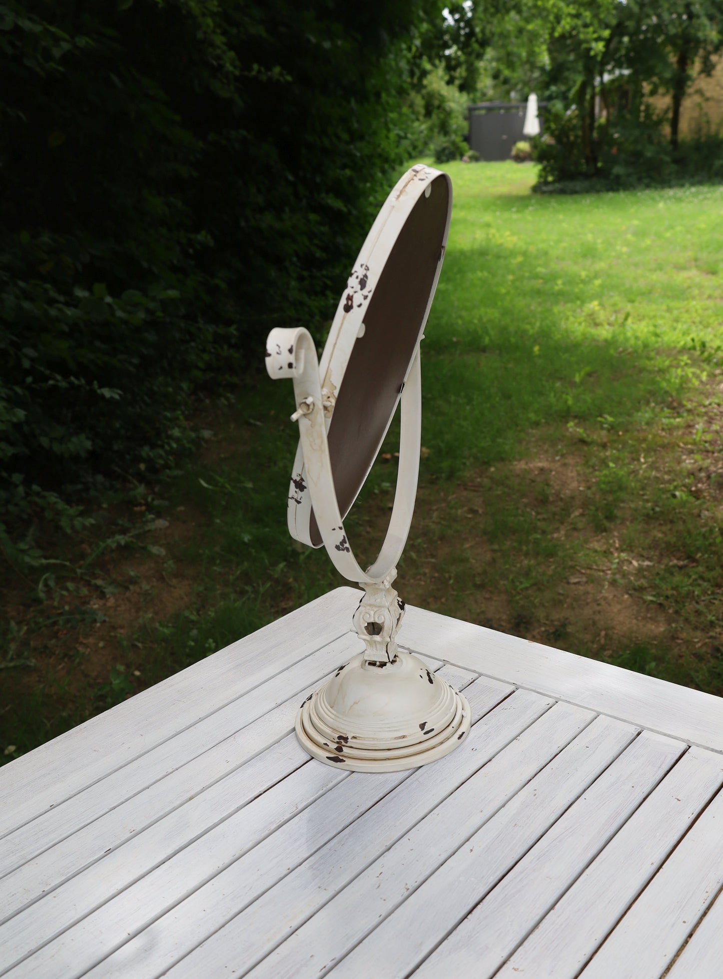 Tischspiegel Brocante-Stil – Schminkspiegel aus Metall in Creme | Clayre & Eef {{ Shabby Chic und Landhaus Deko }} {{ www.Stein-Alt.de }}