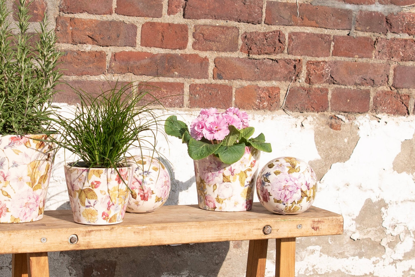 Übertopf Pfingstrose Keramik Lila-Grün - Landhausstil Blumentopf {{ Shabby Chic und Landhaus Deko }} {{ www.Stein-Alt.de }}