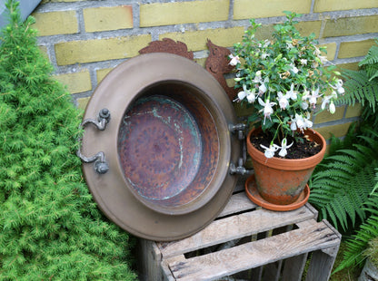 Vintage Kohlenpfanne aus Kupfer – Gartendeko im Landhausstil {{ Shabby Chic und Landhaus Deko }} {{ www.Stein-Alt.de }}