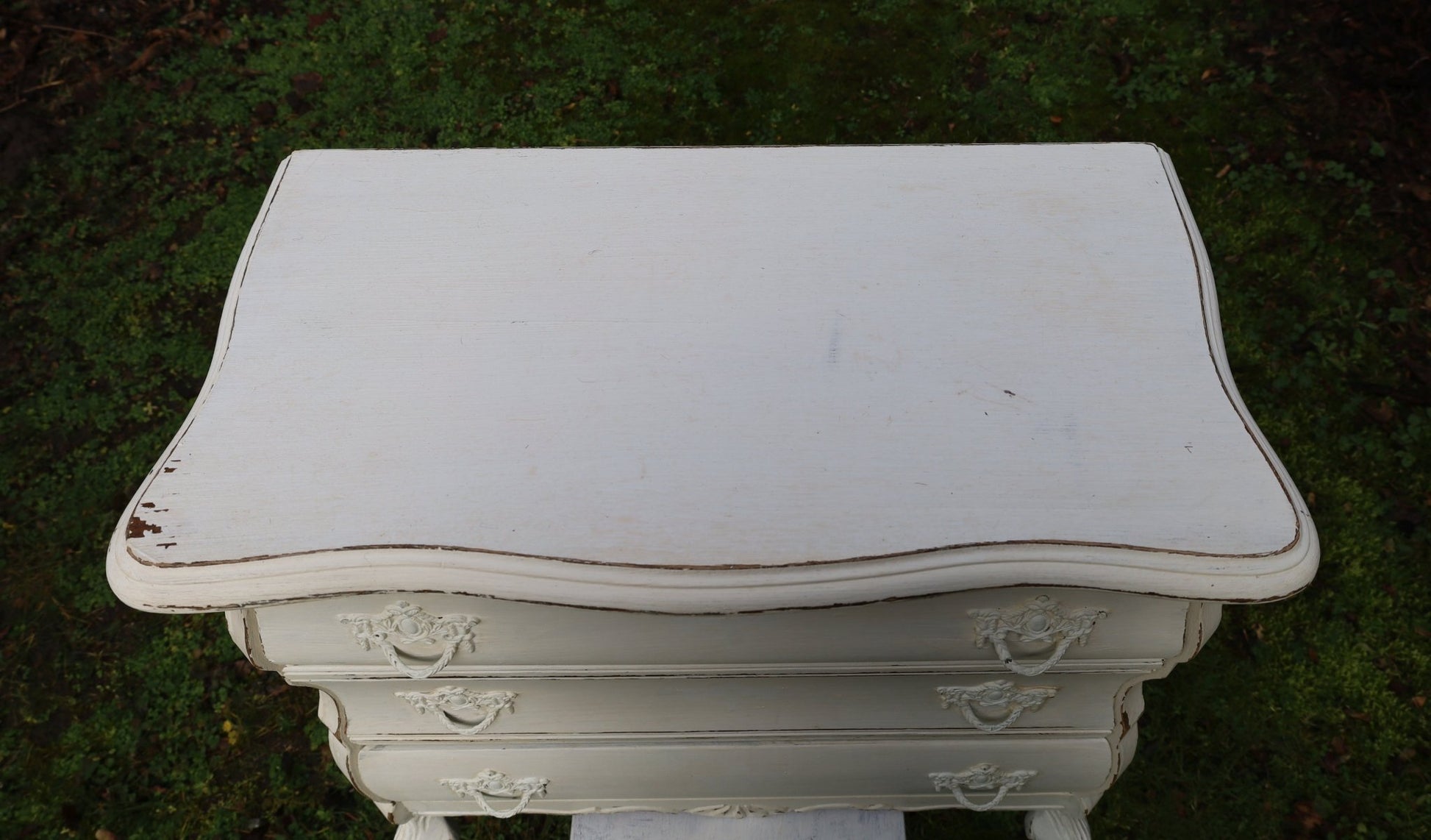 Vintage Kommode Creme Barock-Stil Shabby Chic | Massivholz Beistelltisch {{ Shabby Chic und Landhaus Deko }} {{ www.Stein-Alt.de }}