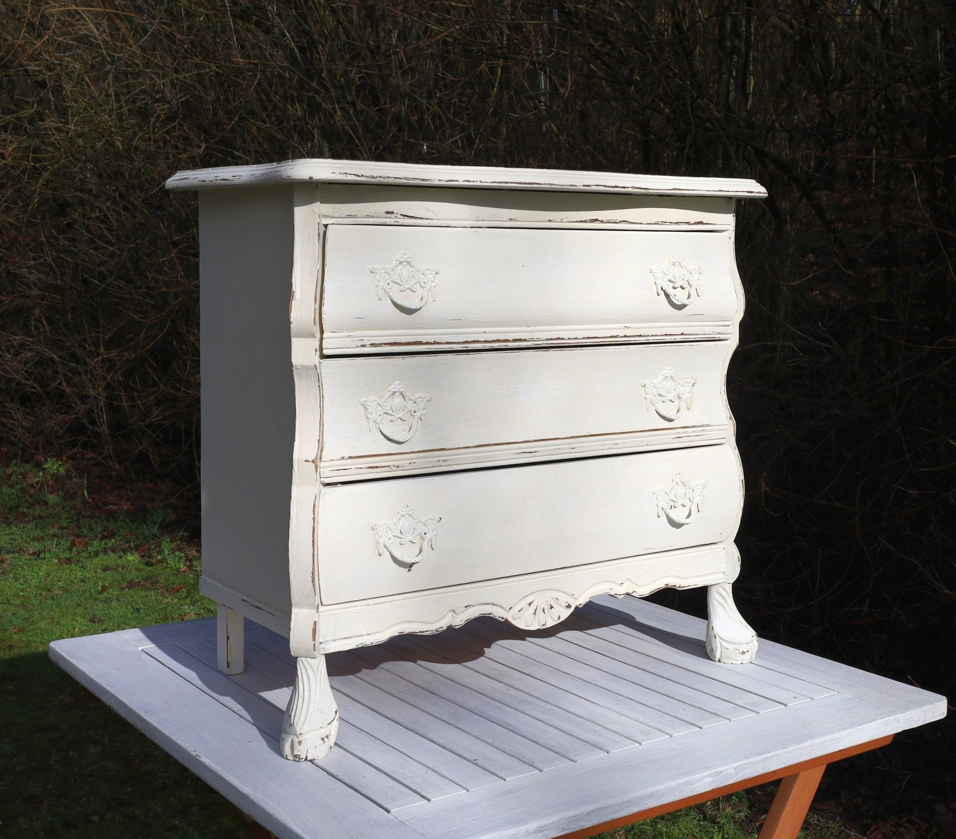 Vintage Kommode Creme Barock-Stil Shabby Chic | Massivholz Beistelltisch {{ Shabby Chic und Landhaus Deko }} {{ www.Stein-Alt.de }}