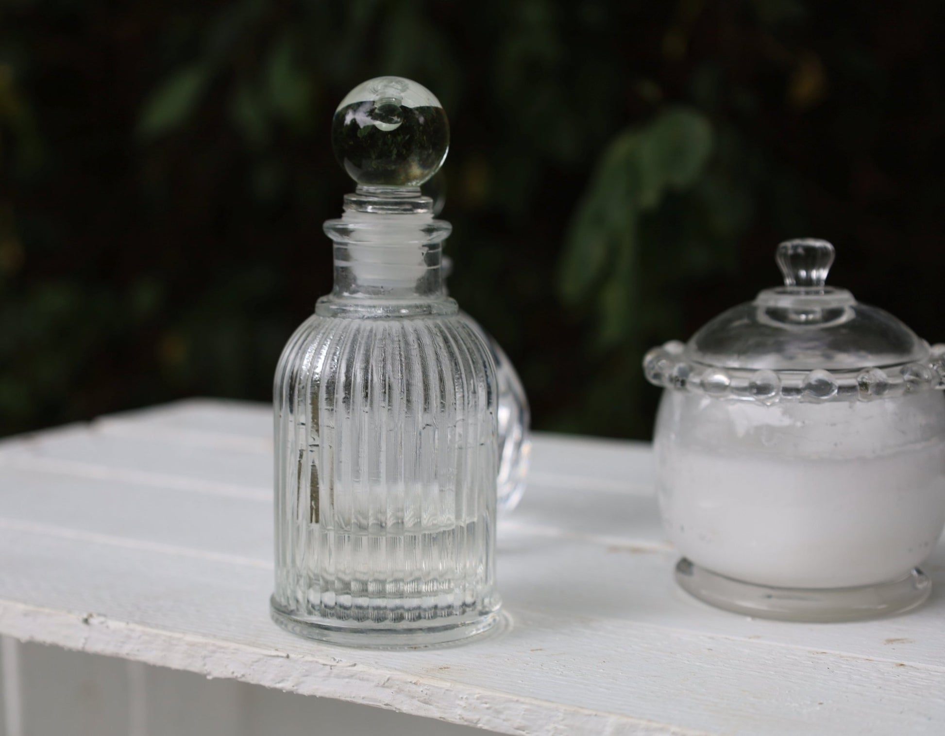 Vorratsglas mit Deckel Ø 8x10 cm - Glas Aufbewahrungsdose im Landhausstil {{ Shabby Chic und Landhaus Deko }} {{ www.Stein-Alt.de }}