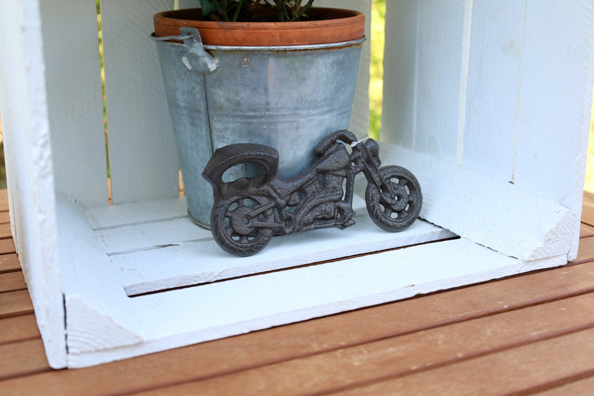 Wandflaschenöffner Motorrad Gusseisen – Vintage Biker Deko 19cm {{ Shabby Chic und Landhaus Deko }} {{ www.Stein-Alt.de }}