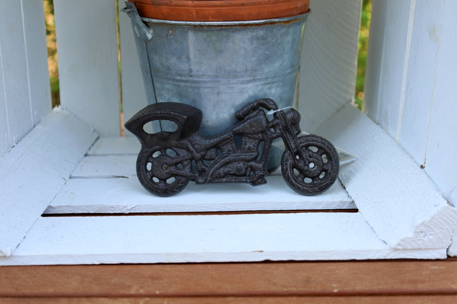 Wandflaschenöffner Motorrad Gusseisen – Vintage Biker Deko 19cm {{ Shabby Chic und Landhaus Deko }} {{ www.Stein-Alt.de }}