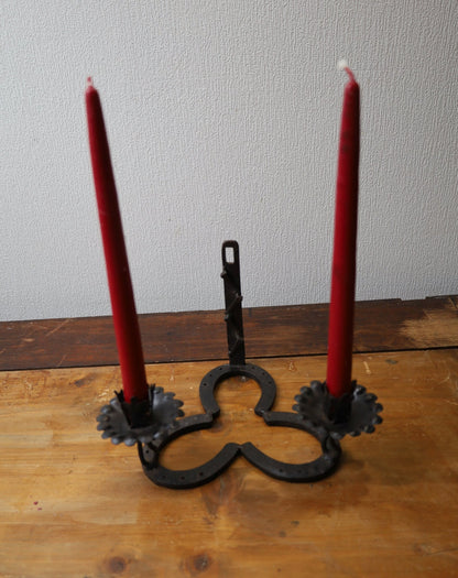 Kerzenständer Wandkerzenhalter Hufeisen Gusseisen Schwarz Kleeblatt – 2 Kerzen Landhaus Shabby Chic Shabby Chic und Landhaus Deko bei www.Stein-Alt.de