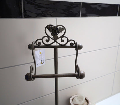 Toilettenpapierhalter / WC-Rollenhalter WC-Rollenhalter Shabby Chic Beige – Toilettenpapierständer im Landhausstil Shabby Chic und Landhaus Deko bei www.Stein-Alt.de