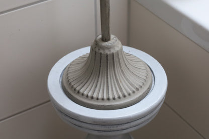 Toilettenpapierhalter / WC-Rollenhalter WC-Rollenhalter Shabby Chic Beige – Toilettenpapierständer im Landhausstil Shabby Chic und Landhaus Deko bei www.Stein-Alt.de