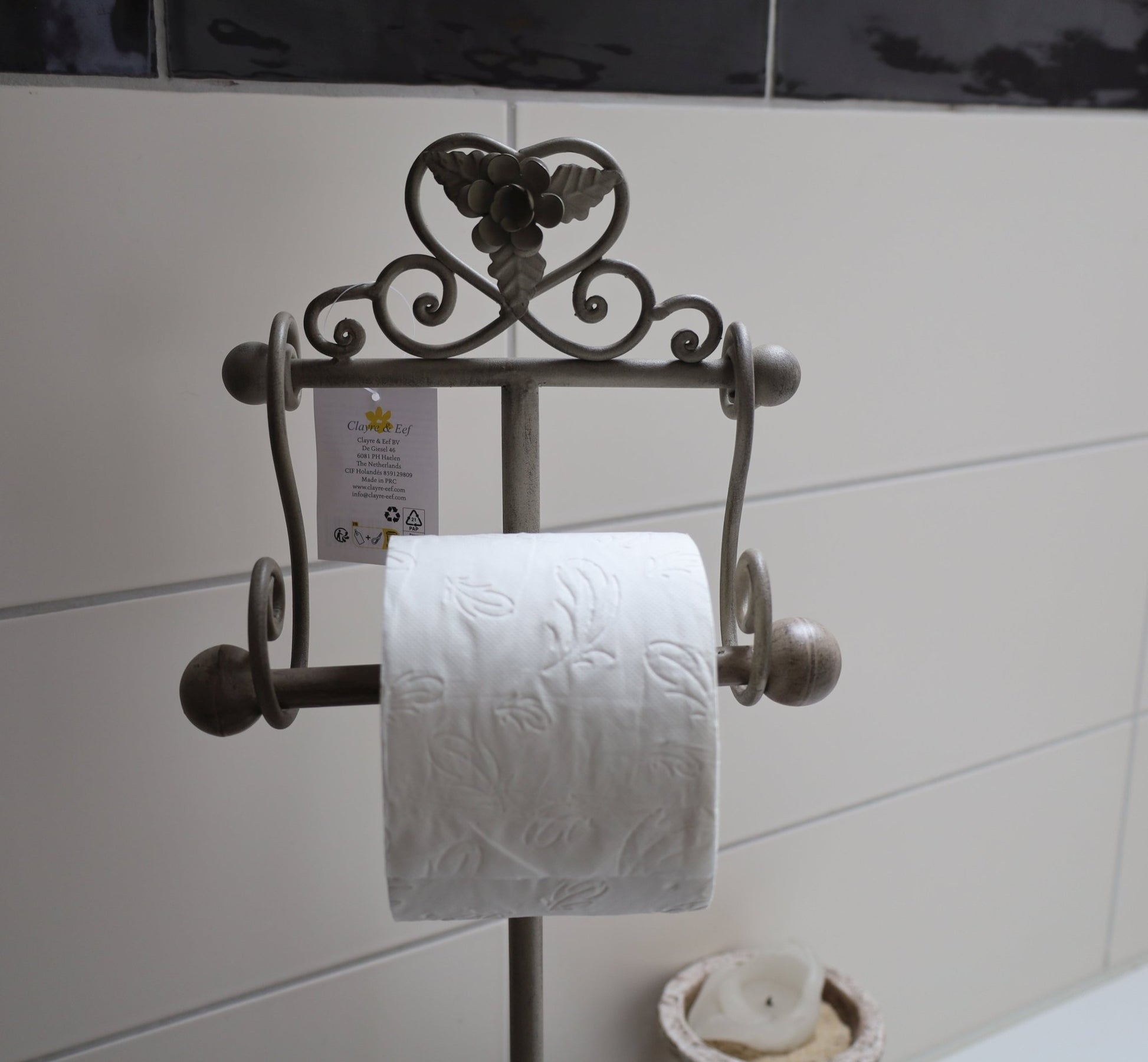 WC-Rollenhalter Shabby Chic Beige – Toilettenpapierständer im Landhausstil {{ Shabby Chic und Landhaus Deko }} {{ www.Stein-Alt.de }}