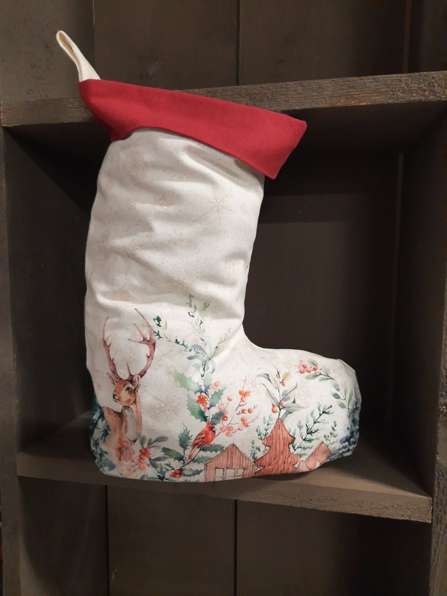 Weihnachtsstrumpf Winterwald mit Hirschen - Baumwolle Nikolausstrumpf Rot-Weiß {{ Shabby Chic und Landhaus Deko }} {{ www.Stein-Alt.de }}