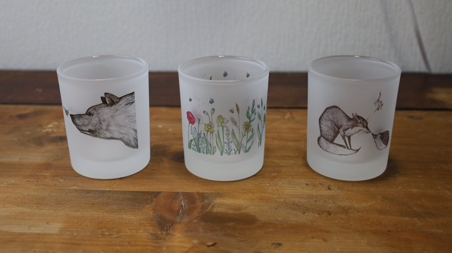 Windlicht aus satiniertem Glas mit tierischen und floralen Motiven {{ Shabby Chic und Landhaus Deko }} {{ www.Stein-Alt.de }}