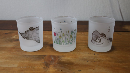 Windlicht aus satiniertem Glas mit tierischen und floralen Motiven {{ Shabby Chic und Landhaus Deko }} {{ www.Stein-Alt.de }}